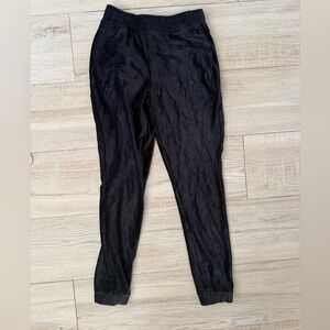 Fashion Nova Black Ribbed Velvet joggers